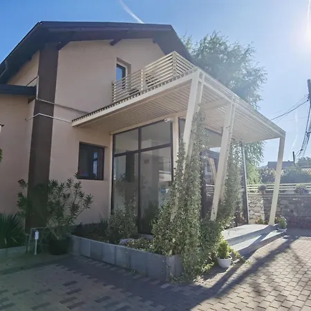 Guest house Pensiunea Prestige House 3*